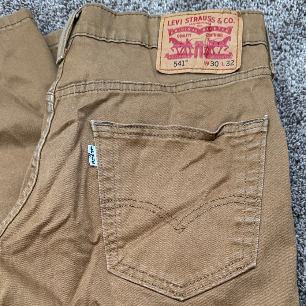 Levi's 541 30x32 Brown Denim Pants
